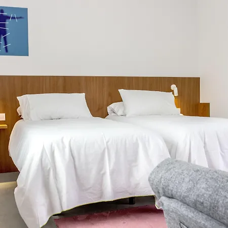 Bela 3* Kap Finisterre