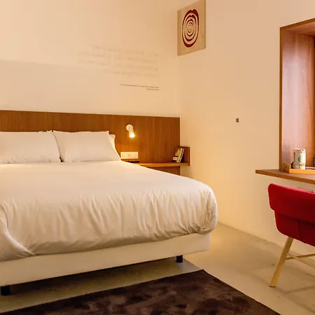 Bela 3* Kap Finisterre